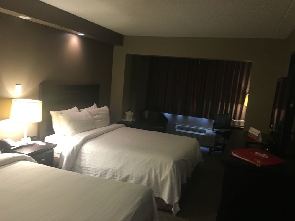 Express By Canad Inns Winnipeg Exterior foto